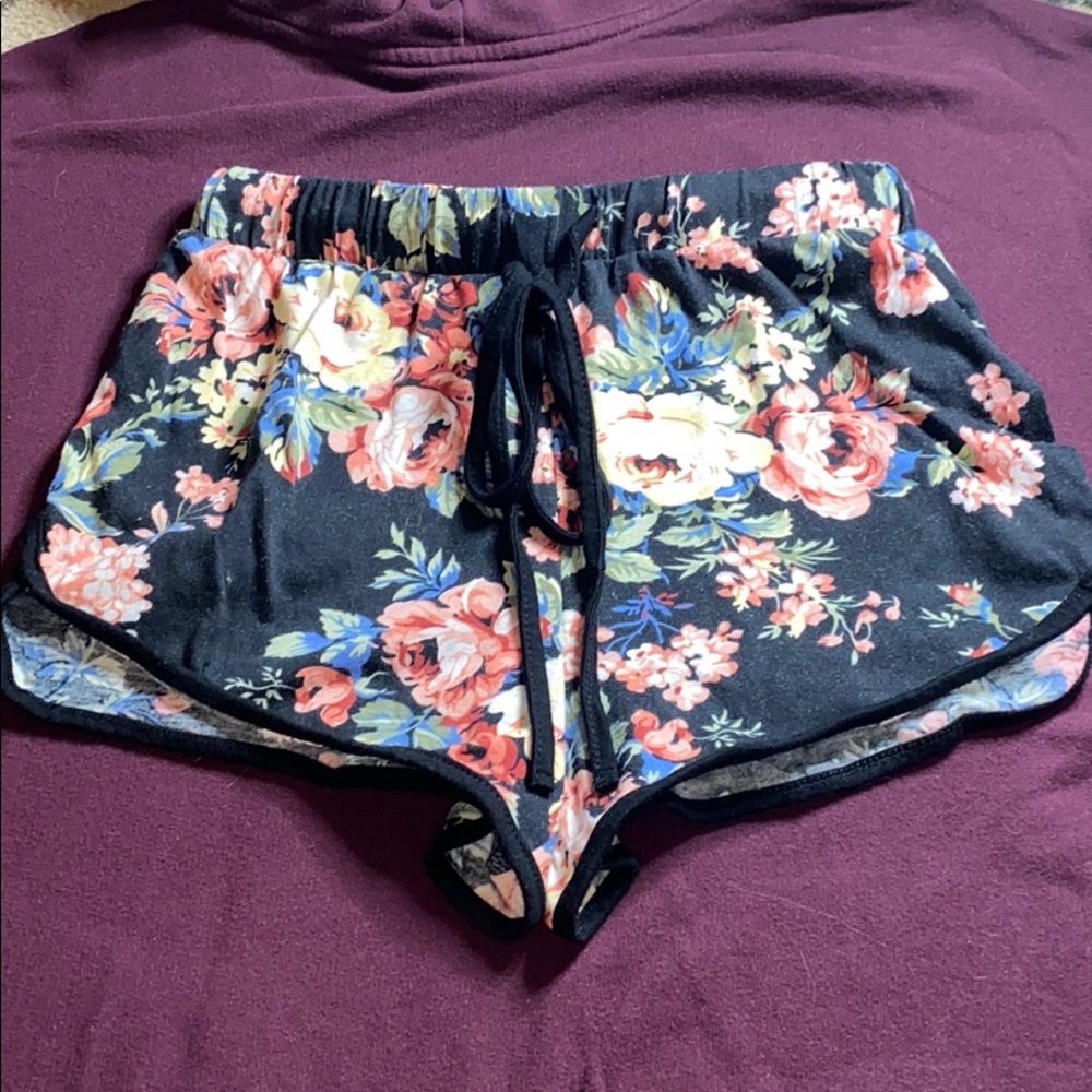 Flower shorts